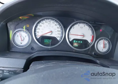 2010 Dodge Grand Caravan Sxt from USA, damaged, VIN 2D4RN5DX5AR394232